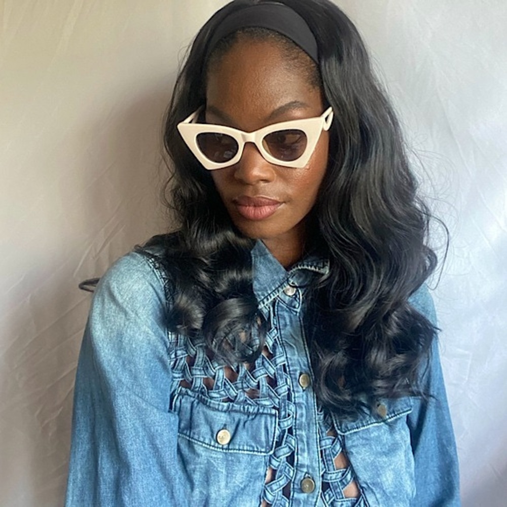 Cat eye beige glasses